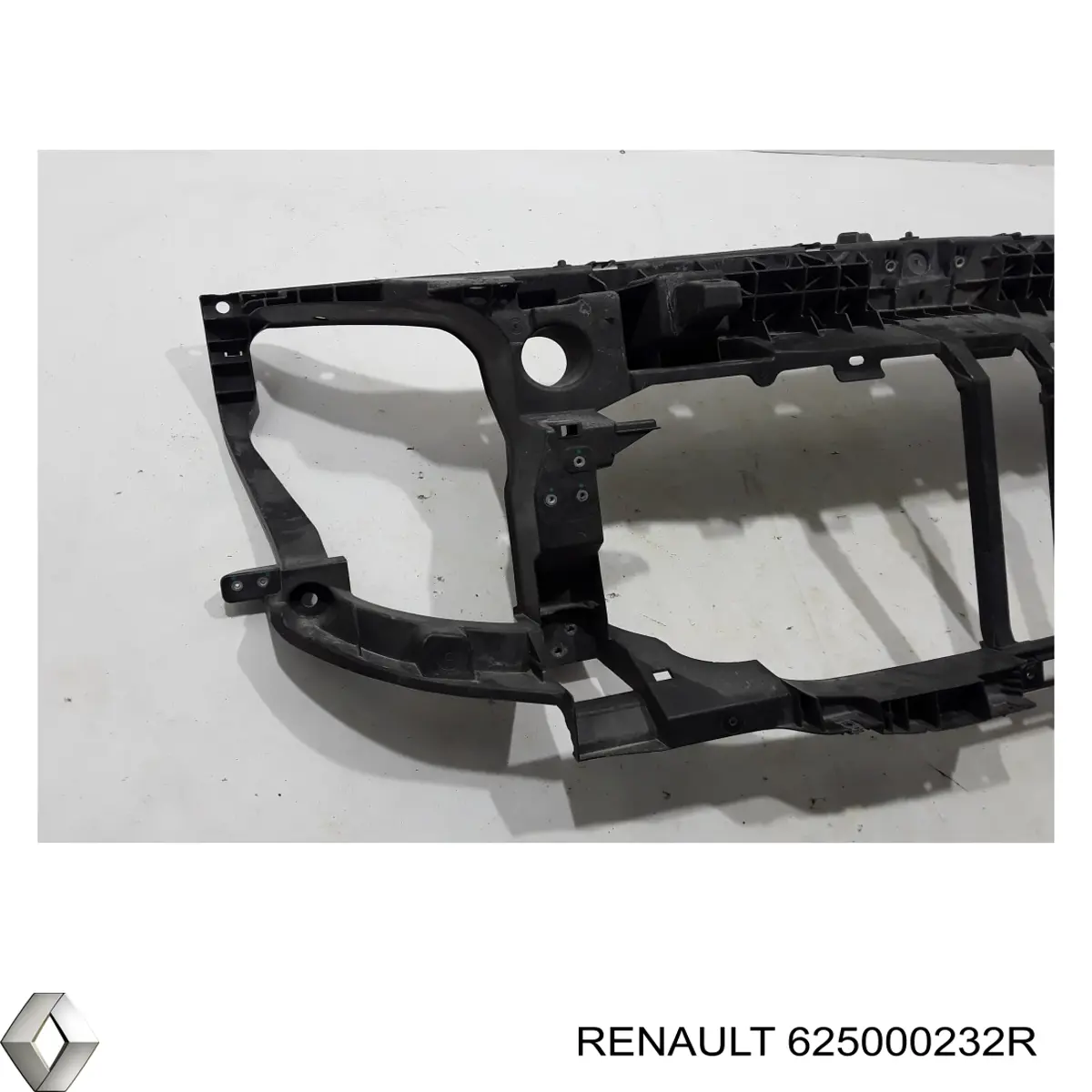 625000232R Renault (RVI) Soporte de radiador completo (panel de montaje para foco)