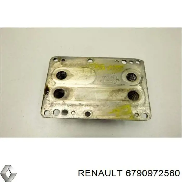Radiador de aceite debajo del filtro 6790972560 Renault (RVI)