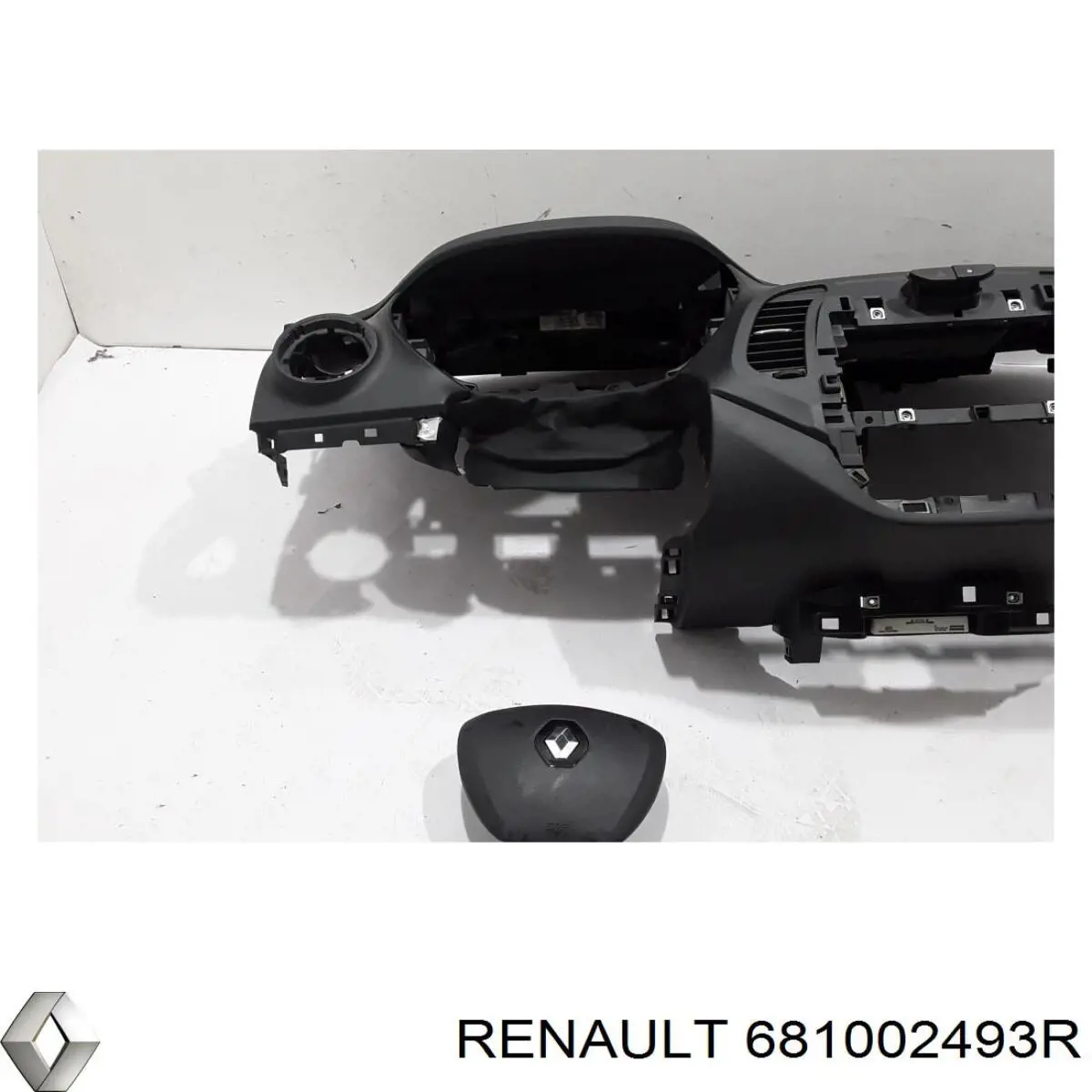 Salpicadero Renault (RVI) 682006438R precio, desde 161,17 EUR