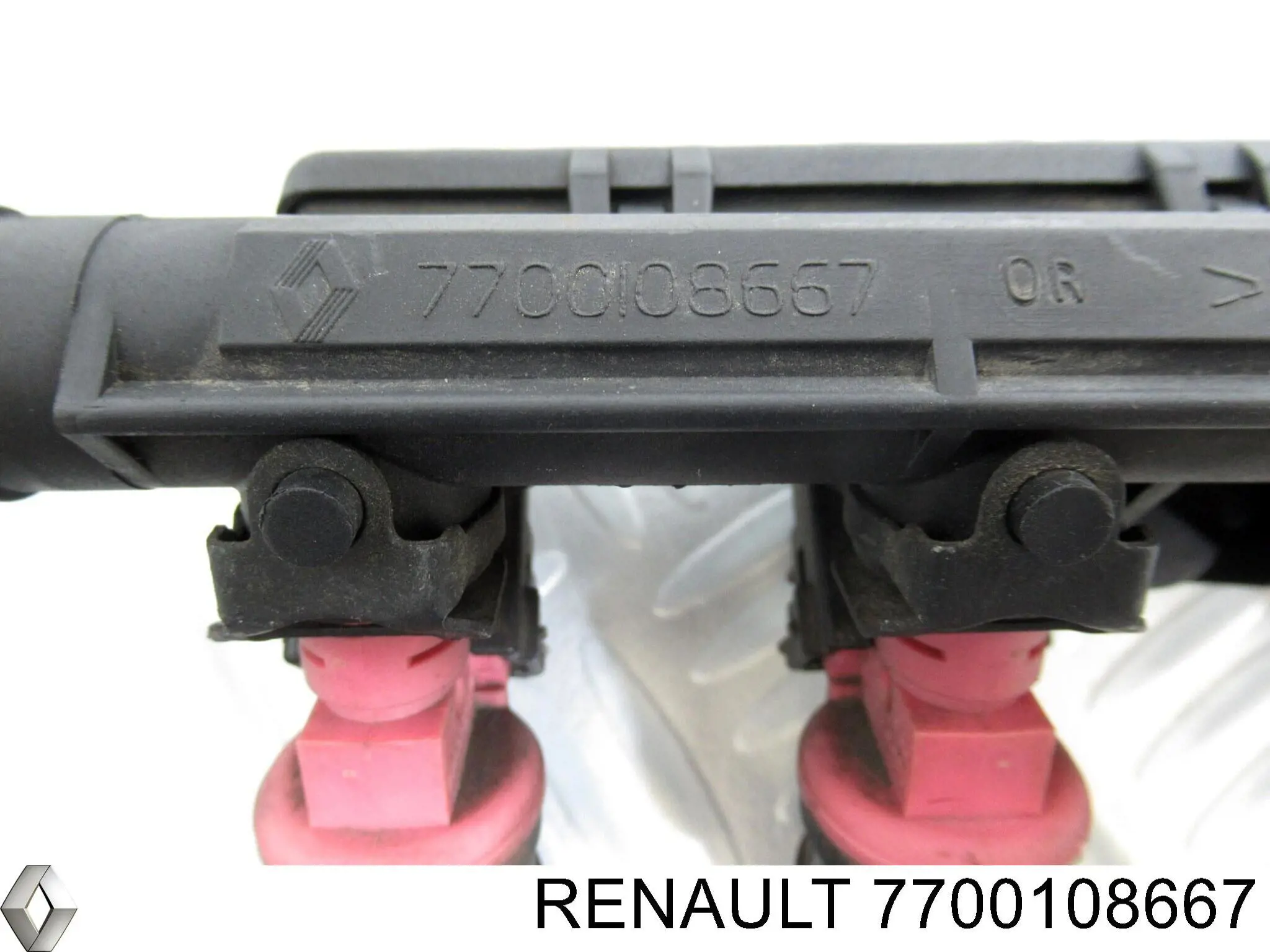 Rampa de combustible Renault (RVI) 7700108667 precio, desde 47,92 EUR