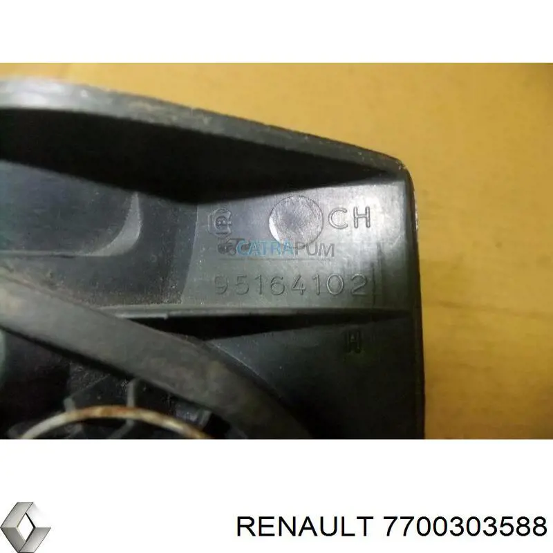 7700303588 Renault (RVI) manecilla de puerta de batientes, izquierda exterior
