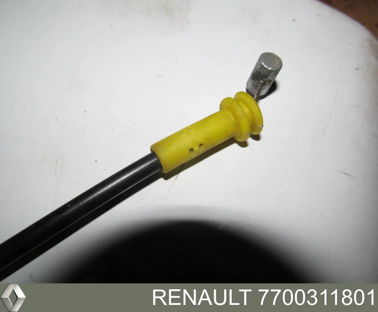 Cable de apertura de cerradura de puerta delantera Renault (RVI) 7700311801 precio, desde 72,49 EUR