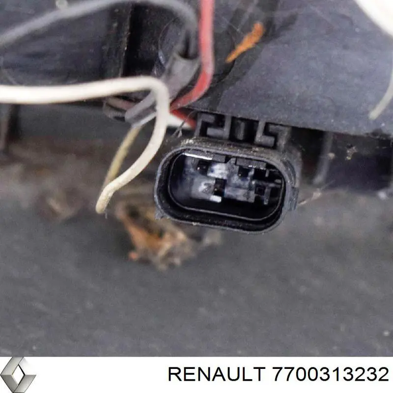 Parachoques trasero, parte derecha Renault (RVI) 7700313232 precio, desde 53,72 EUR
