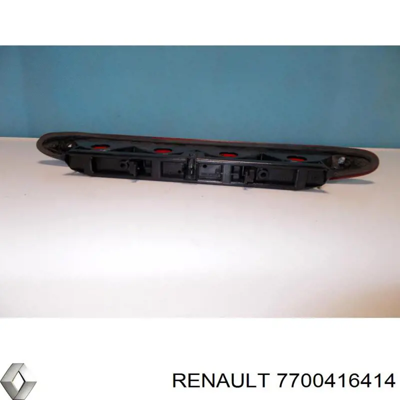 Comprar Tercera luz de freno Renault Twingo I C06