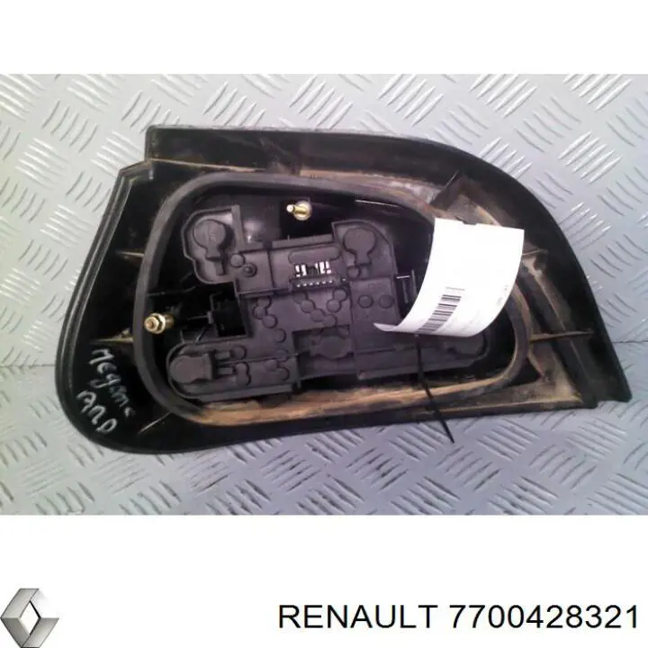 7700428321 Renault (RVI) Piloto trasero derecho
