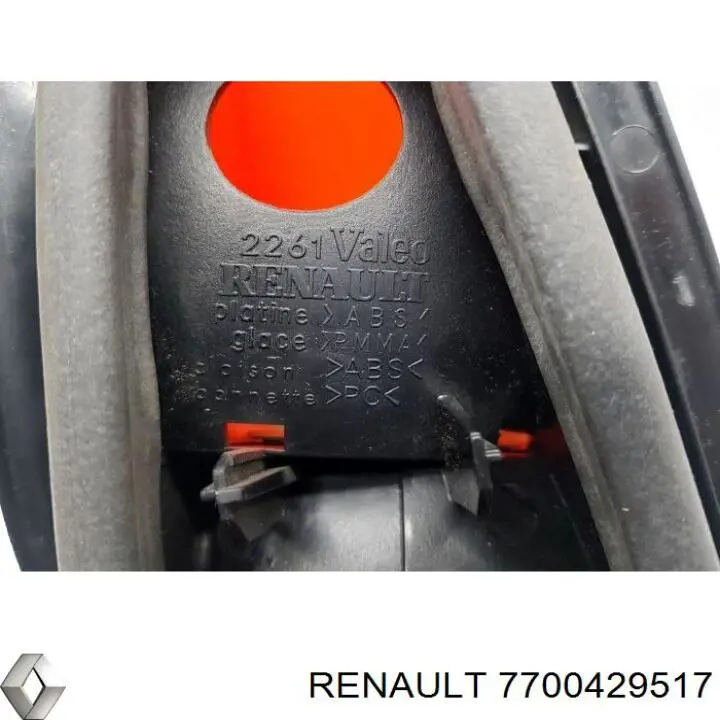 Piloto trasero derecho Renault (RVI) 7700429517 precio, desde 46,46 EUR