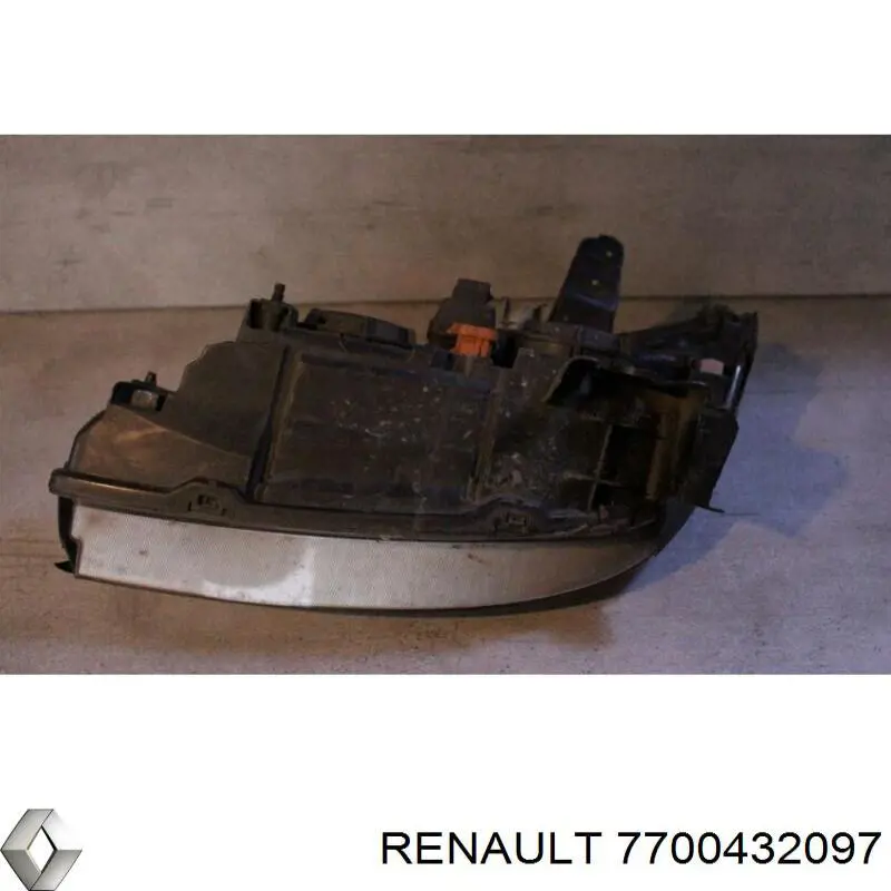 7700432097 Renault (RVI) Luz derecha