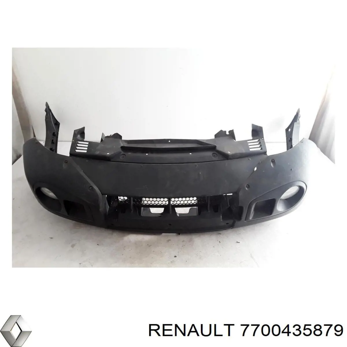 7701476534 Renault (RVI) paragolpes delantero