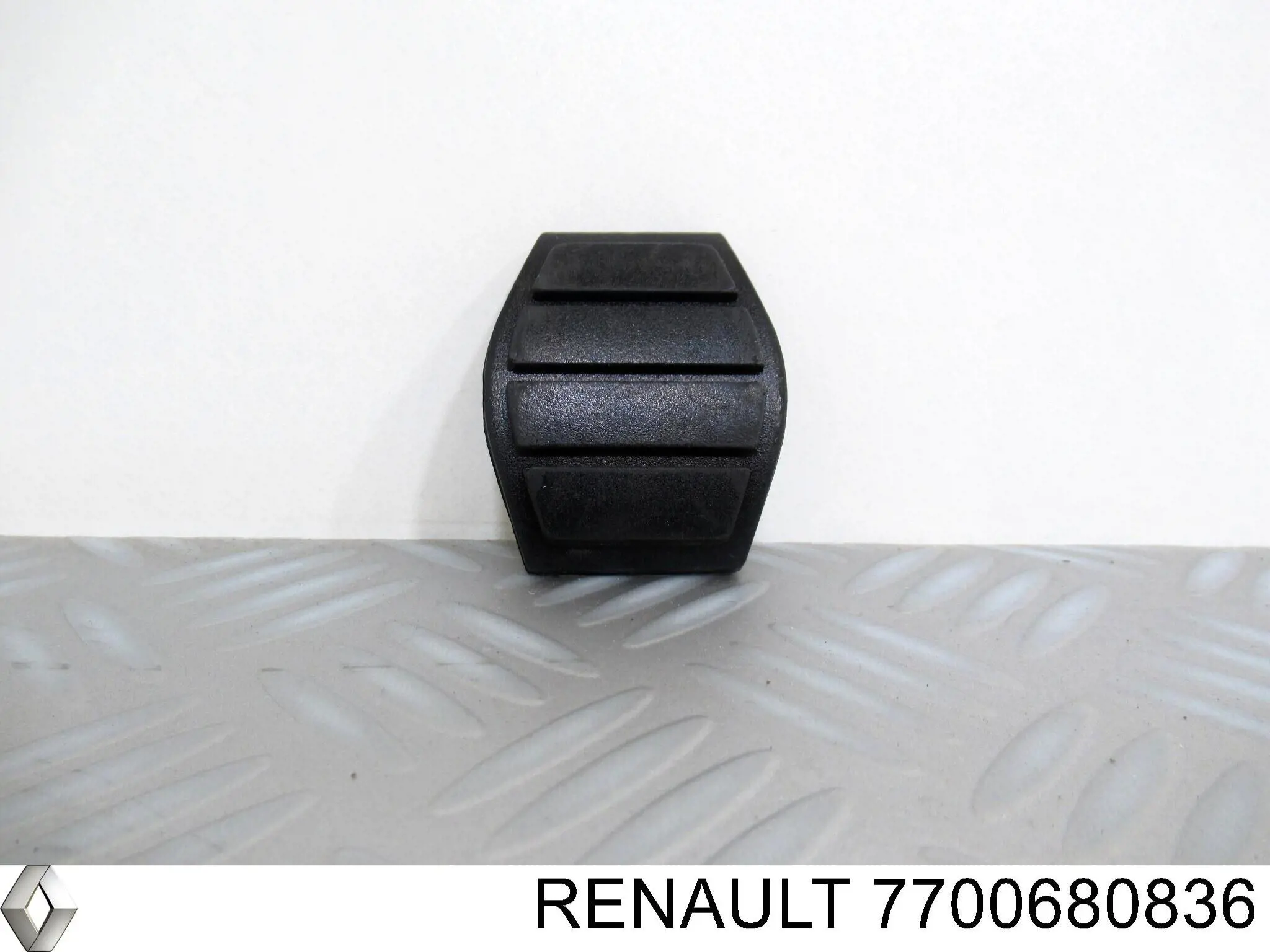 7700680836 Renault (RVI) revestimiento de pedal, pedal de freno