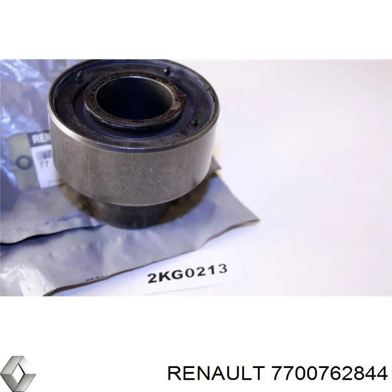 7700762844 Renault (RVI) suspensión, cuerpo del eje trasero