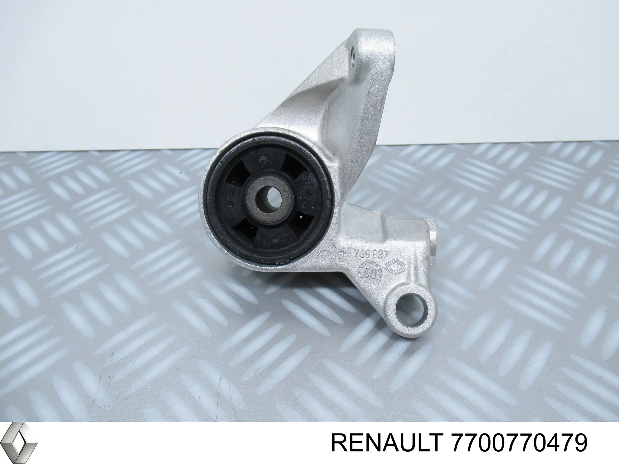 Soporte inferior izquierdo del motor Renault (RVI) 7700770479 precio, desde 23,58 EUR