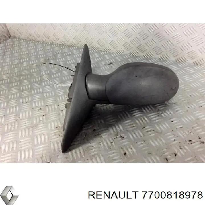 7700818978 Renault (RVI) espejo retrovisor izquierdo