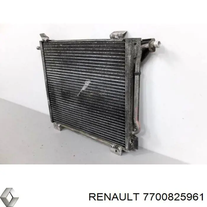 7700825961 Renault (RVI) condensador aire acondicionado