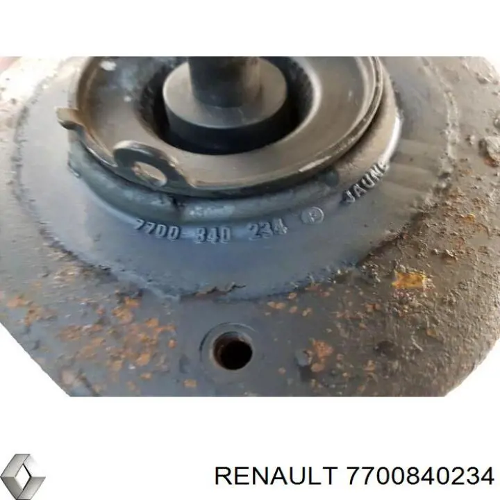 Comprar 7700840234 Renault (RVI) Soporte del amortiguador delantero