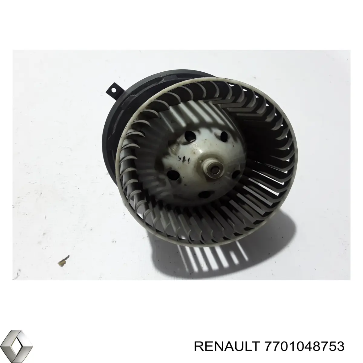 Comprar 7701048753 Renault (RVI) Motor de calefacción