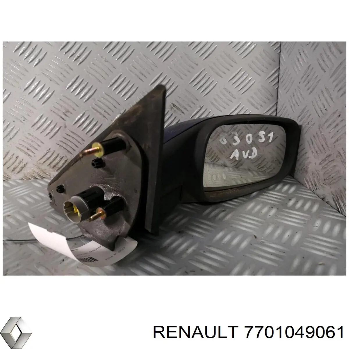 7701049061 Renault (RVI) espejo retrovisor derecho