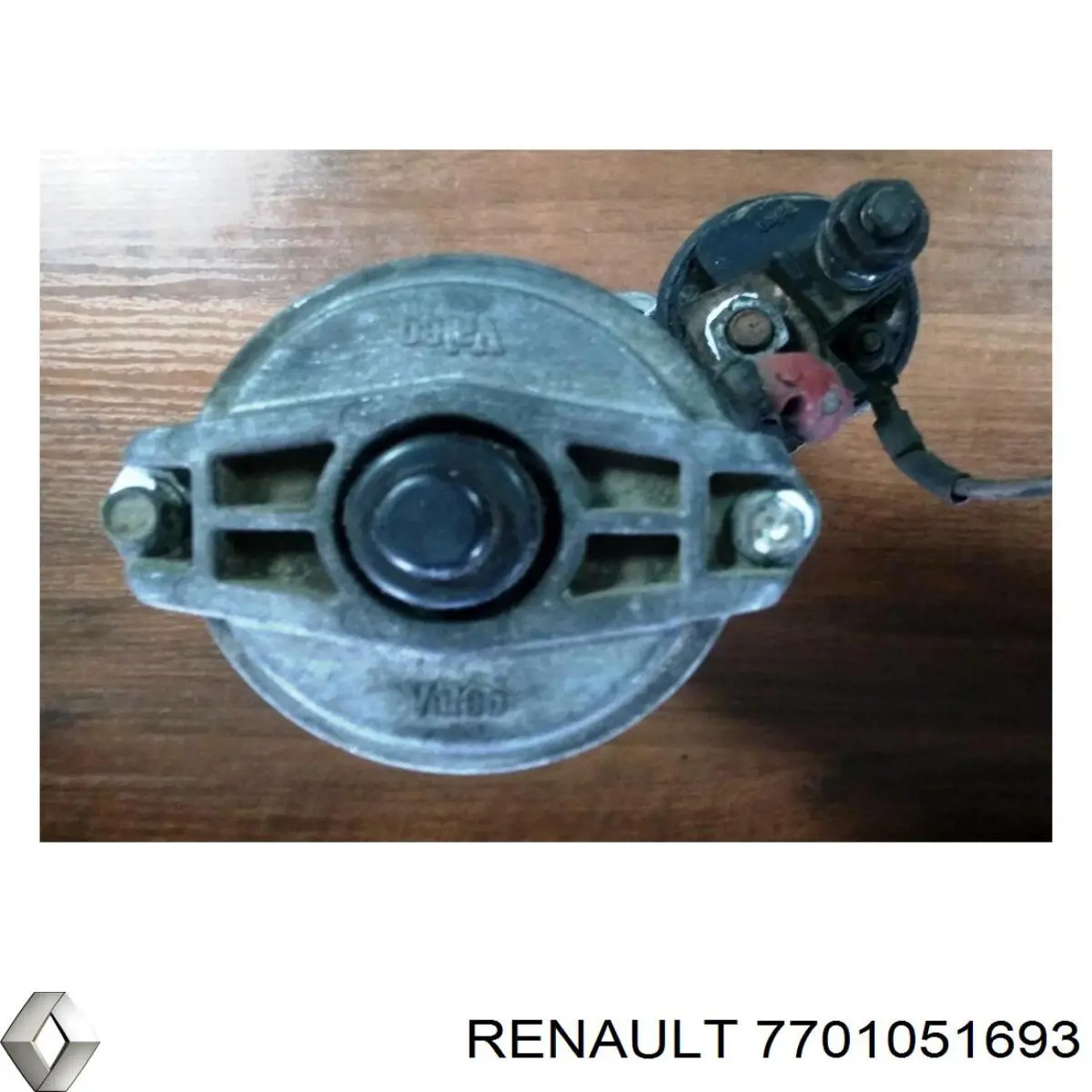 7701051693 Renault (RVI) gancho de remolque