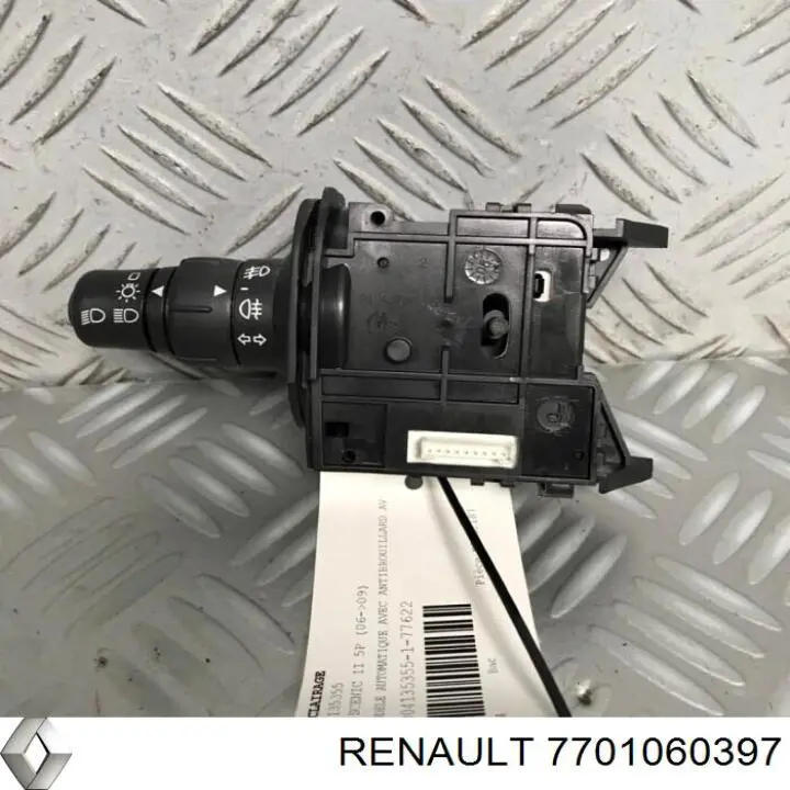Conmutador izquierdo de la columna de dirección 7701060397 Renault (RVI)