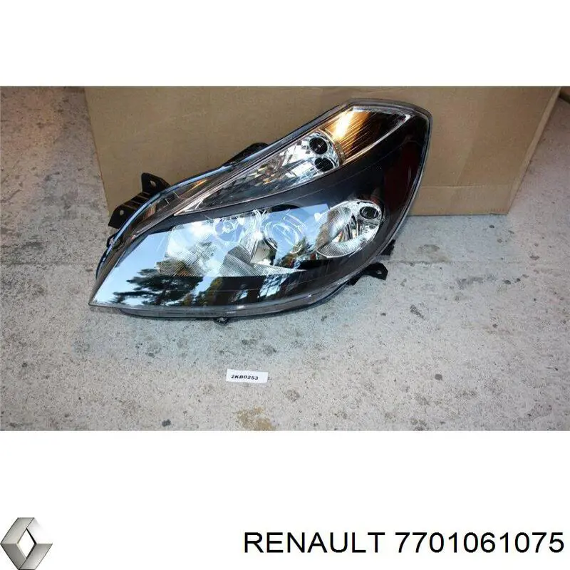 Comprar 260608764R Renault (RVI) Faro delantero izquierdo