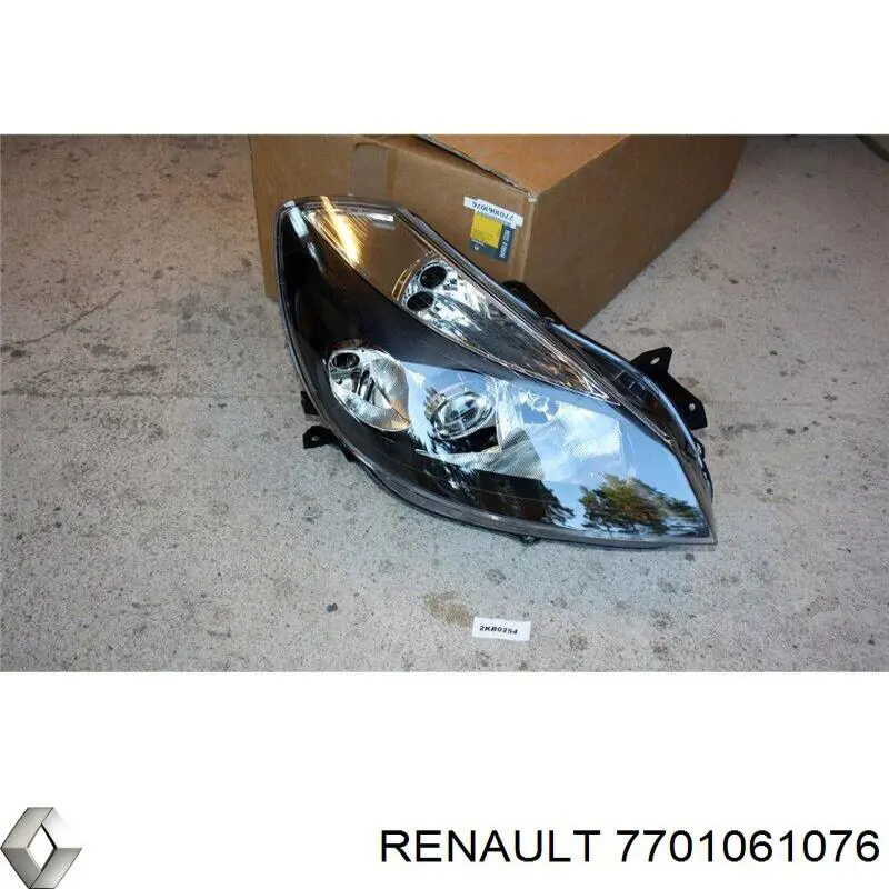 Faro derecho Renault (RVI) 7701061076 precio, desde 220,06 EUR
