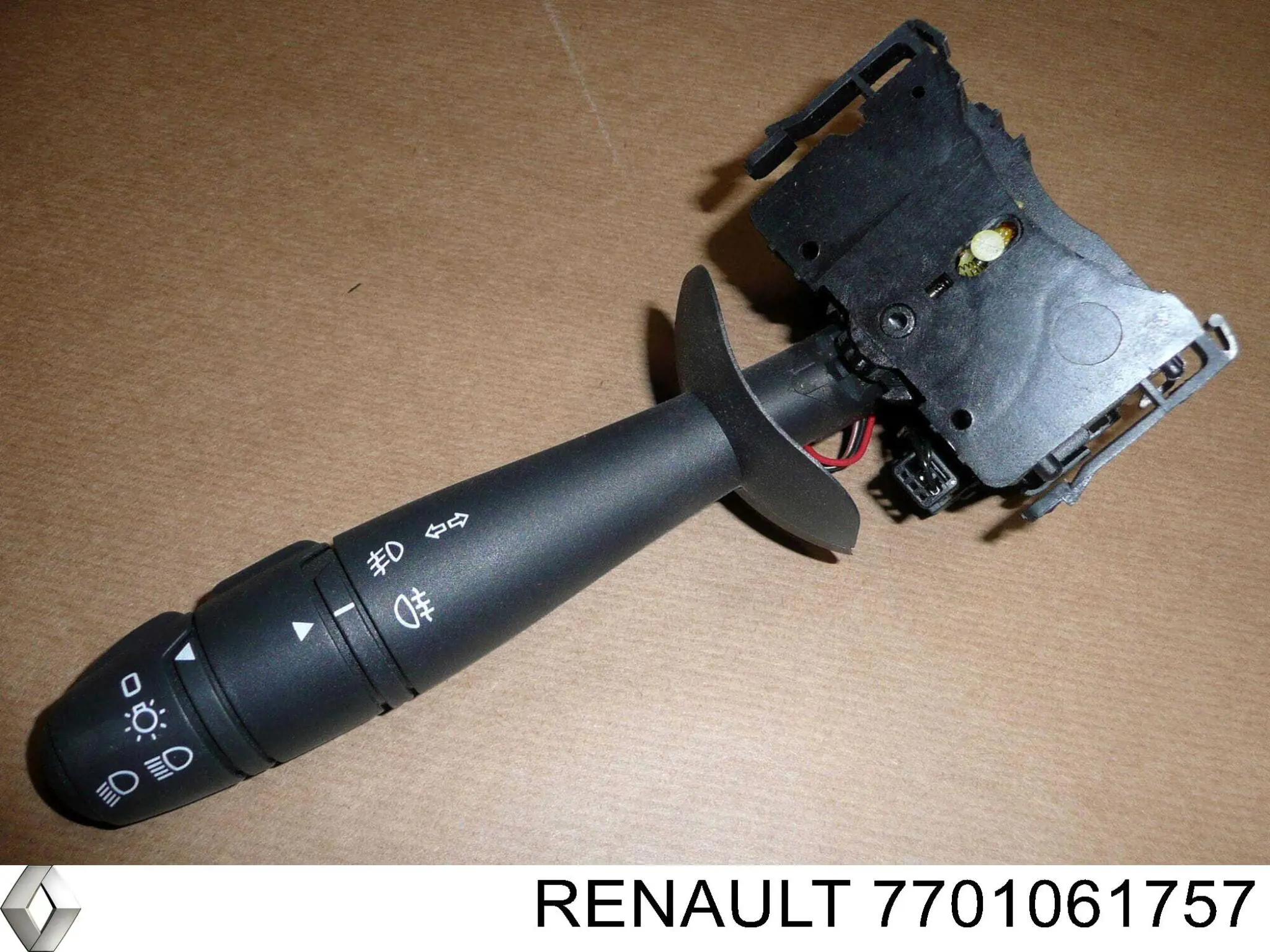 Conmutador izquierdo de la columna de dirección Renault (RVI) 7701061757 precio, desde 66,79 EUR