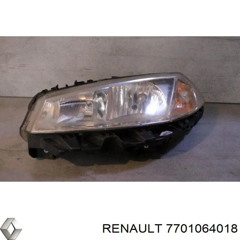 7701064018 Renault (RVI) Faros