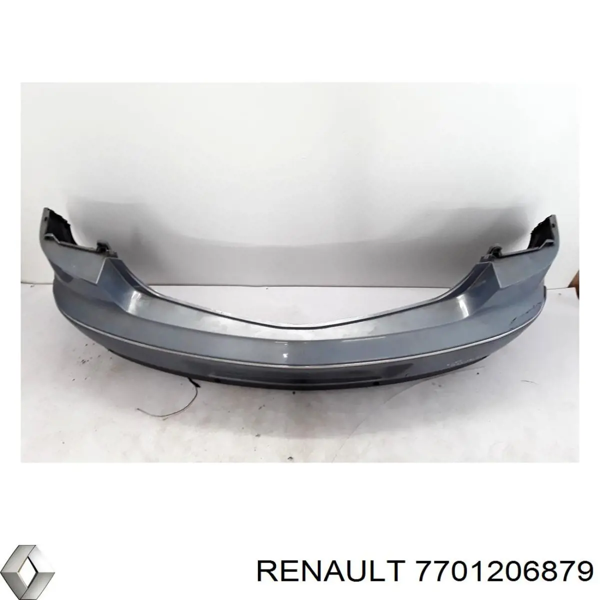 7701206879 Renault (RVI) parachoques trasero