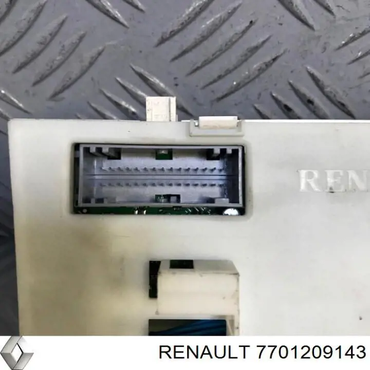 Elemento de control aire acondicionado Renault Laguna II