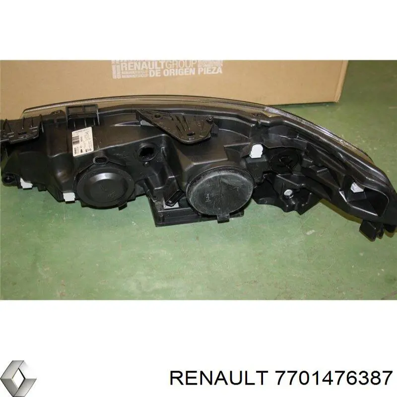 Faro derecho Renault (RVI) 7701476387 precio, desde 238,13 EUR
