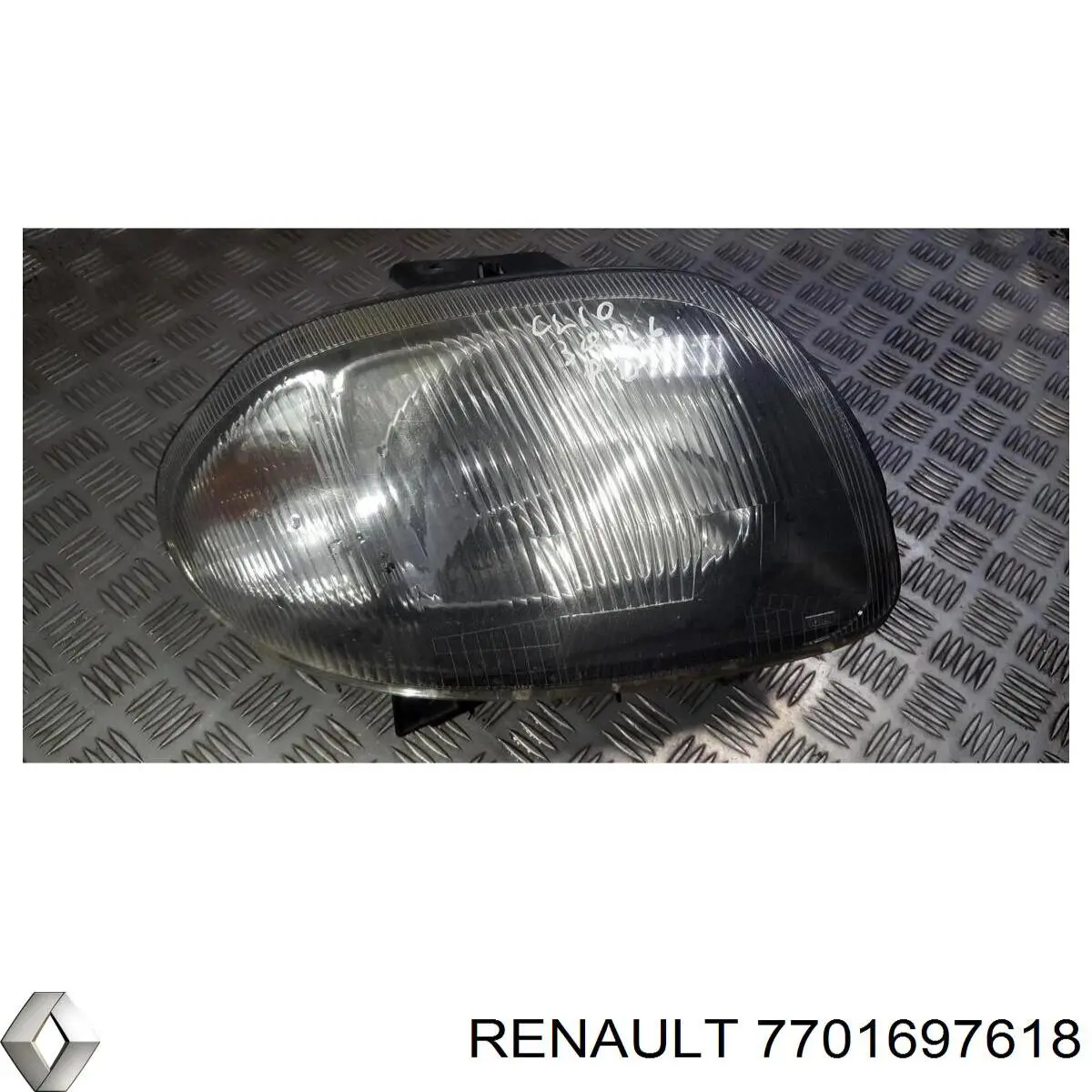 7701697618 Renault (RVI) faro derecho