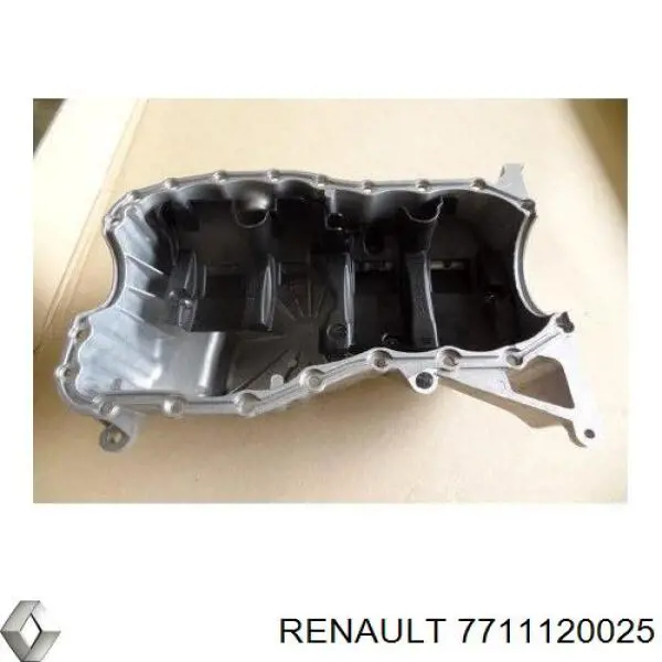 Cárter de aceite del motor Renault (RVI) 7711120025
