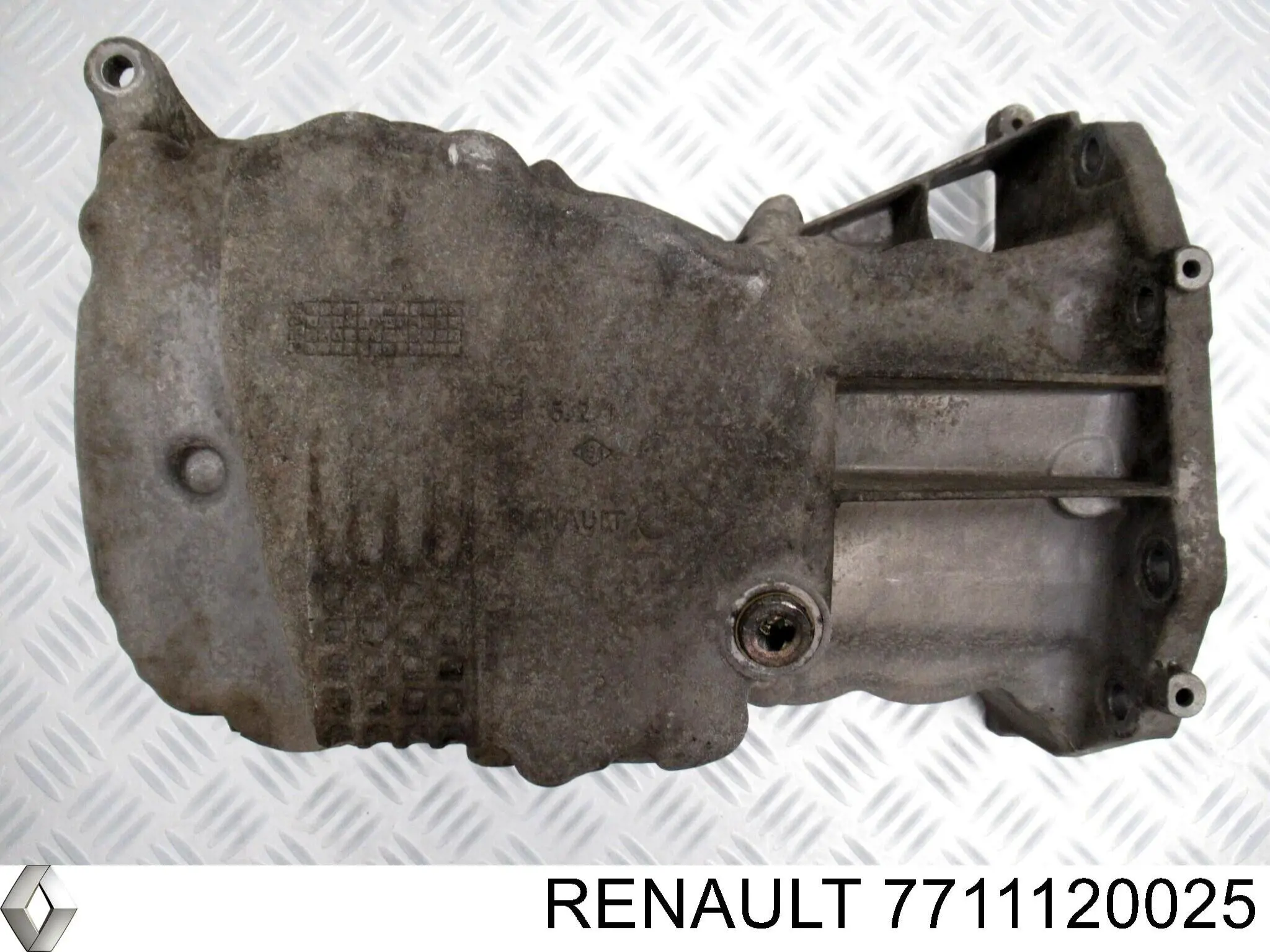 Cárter de aceite del motor 7711120025 Renault (RVI)