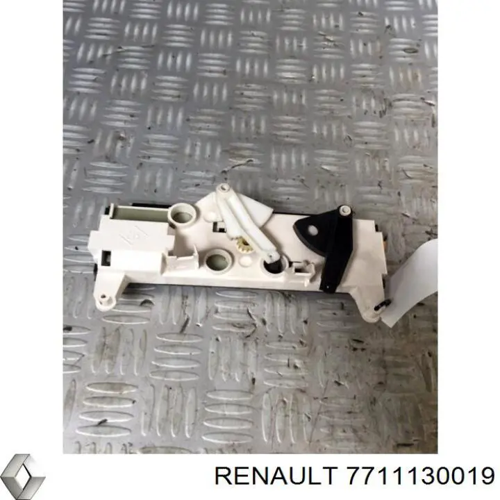 Comprar 7711130019 Renault (RVI) Unidad de control aire acondicionado