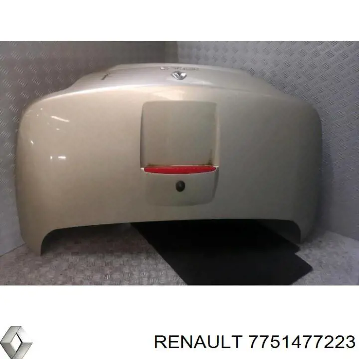 Puerta trasera 7751477223 Renault (RVI)