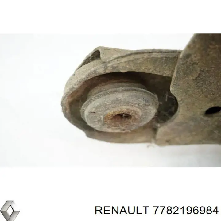 7782196984 Renault (RVI) refuerzo parachoque delantero