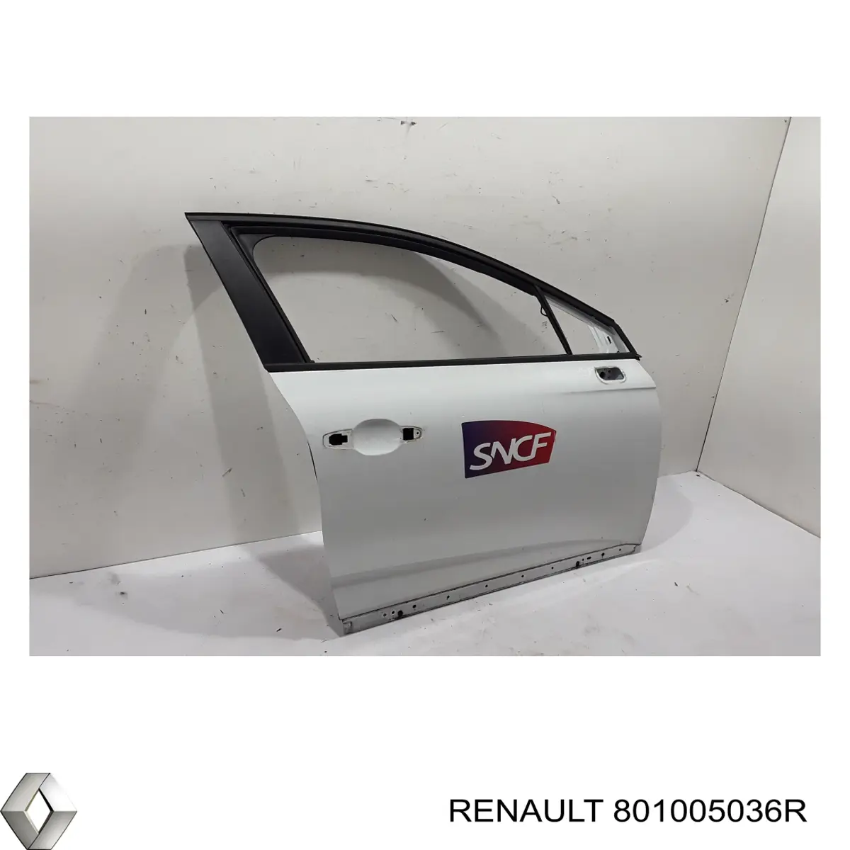 Puerta delantera derecha Renault (RVI) 801005036R precio, desde 731,81 EUR