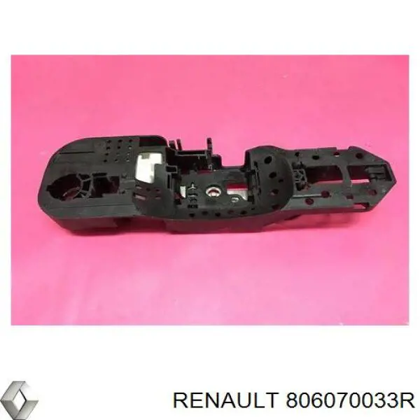 806070033R Renault (RVI) soporte de manilla exterior de puerta delantera izquierda