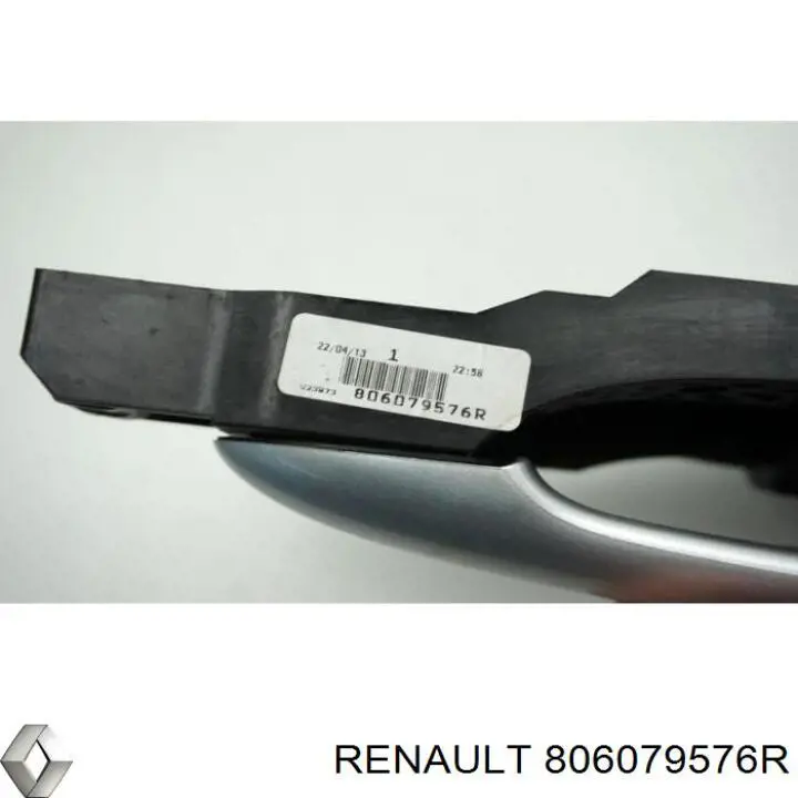 Soporte de manija exterior de puerta delantera izquierda Renault (RVI) 806079576R precio, desde 36,30 EUR