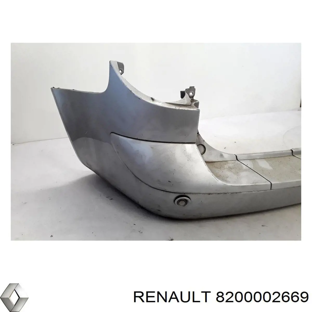 8200002669 Renault (RVI) Defensa trasero
