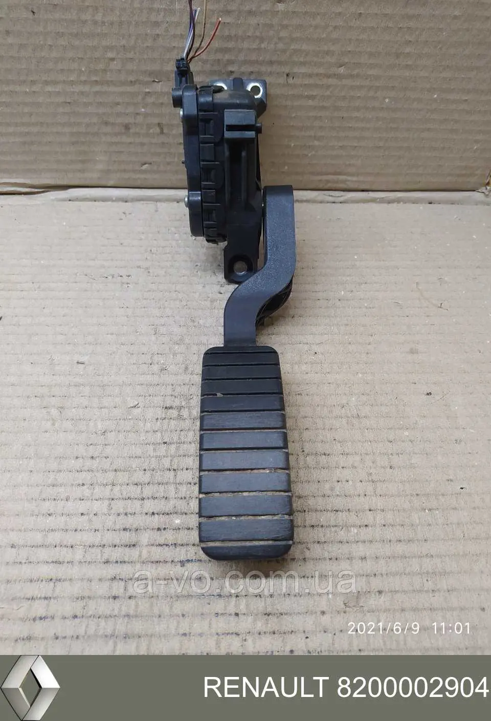 Pedal del acelerador 8200002904 Renault (RVI)