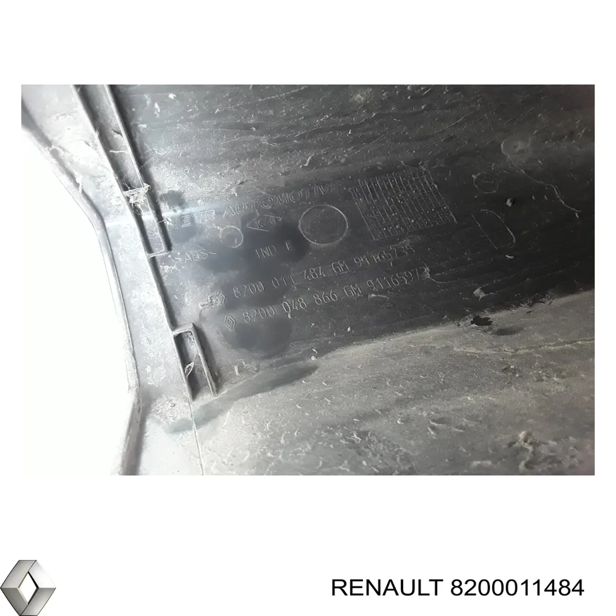 Cubierta Para Luz Trasera Derecha Renault Trafic 2 (FL)