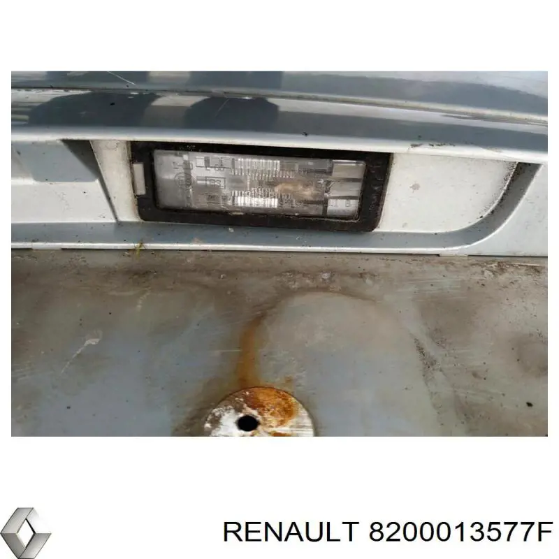 Comprar 8200013577F Renault (RVI) Luz matricula