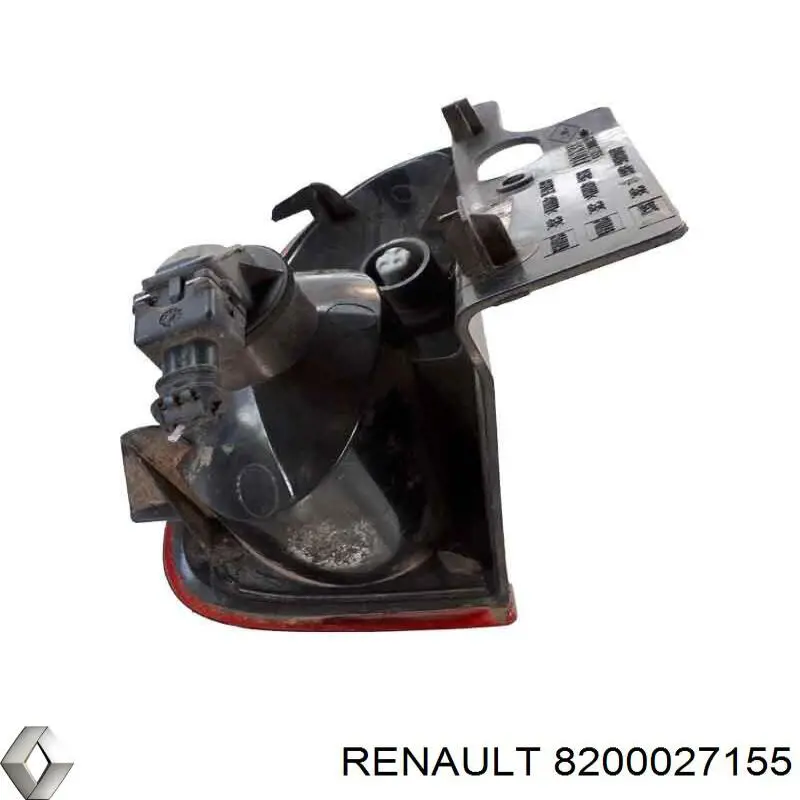8200027155 Renault (RVI) piloto parachoques trasero izquierdo