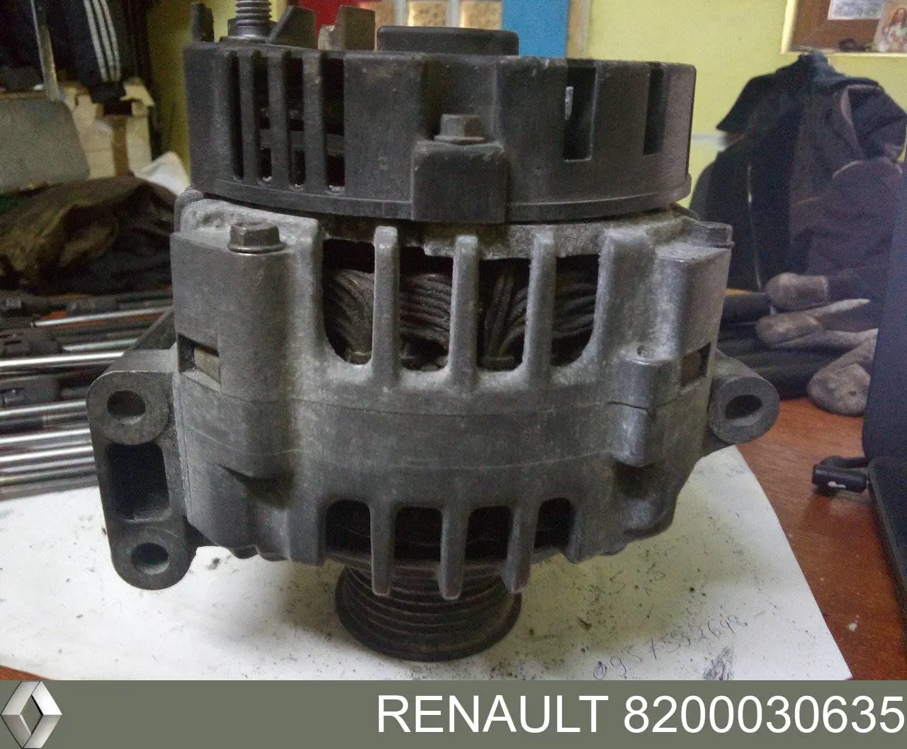 Comprar 8200030635 Renault (RVI) Dynamo