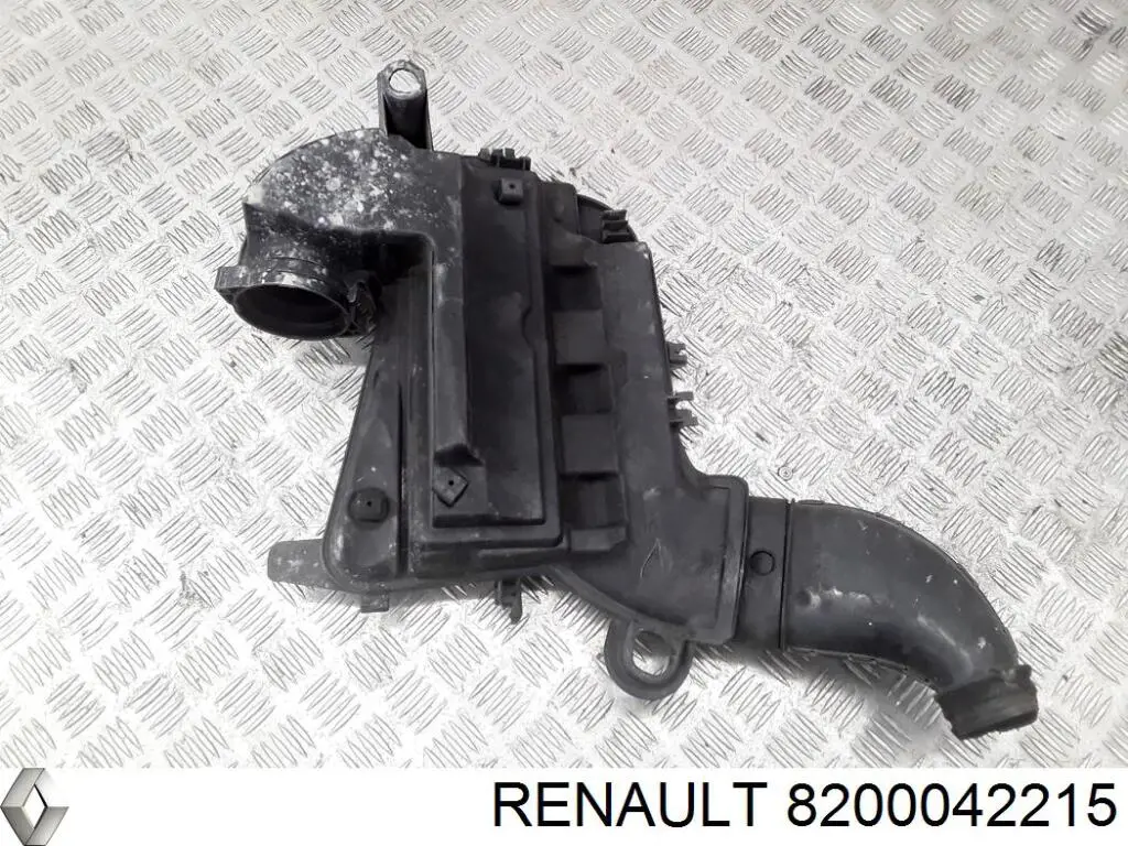Caja del filtro de aire Renault (RVI) 8200042215 precio, desde 71,15 EUR