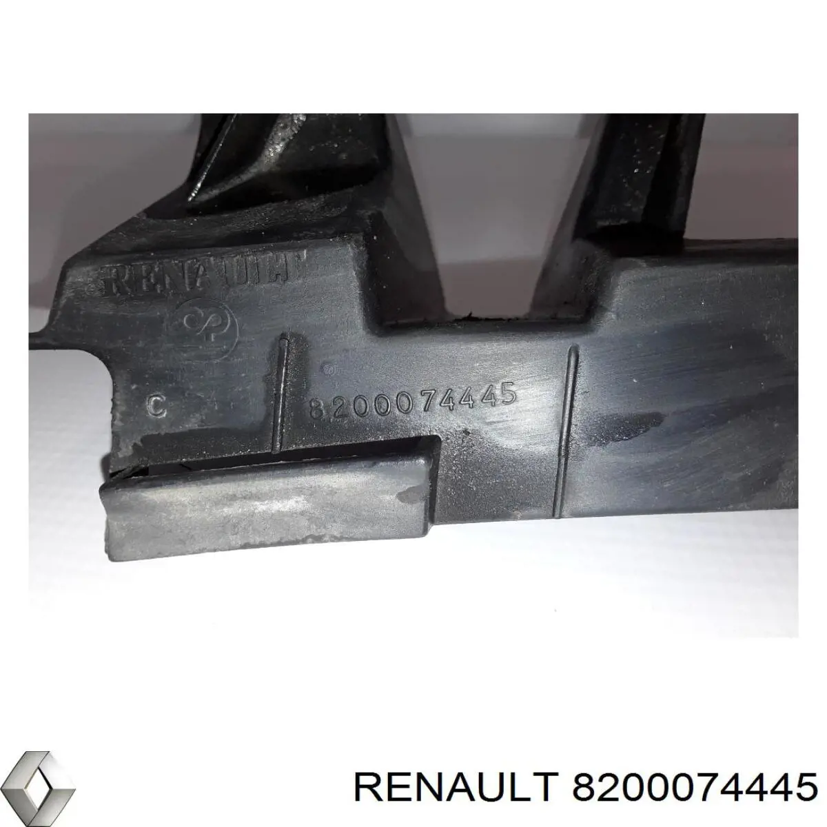 Comprar 8200074445 Renault (RVI) Soporte central del parachoques trasero