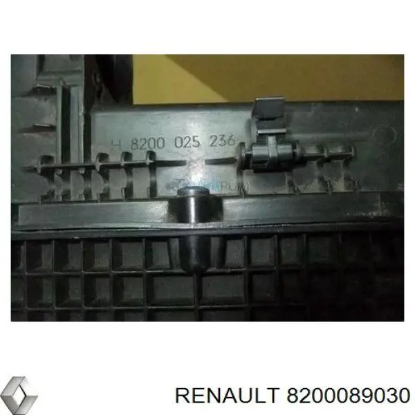 Caja del filtro de aire Renault (RVI) 8200089030 precio, desde 30,34 EUR