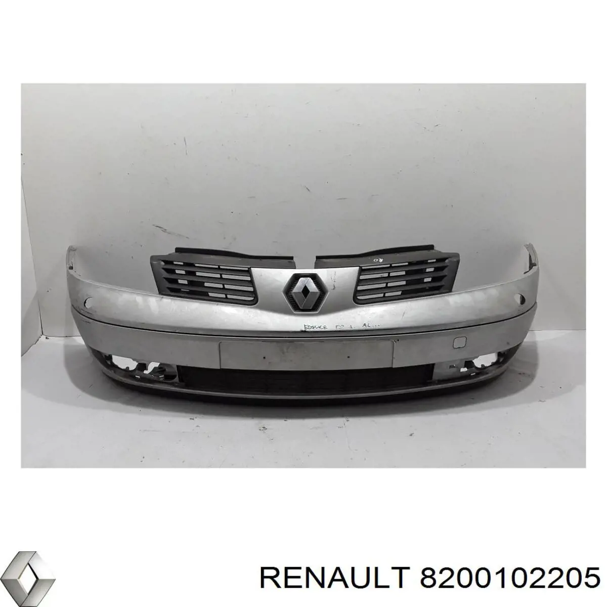 1710045568 Renault (RVI) paragolpes delantero