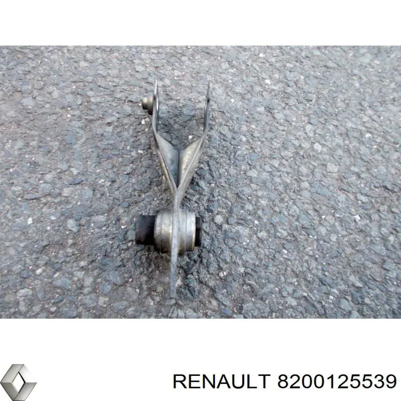 8200125539 Renault (RVI) soporte para taco de motor derecho