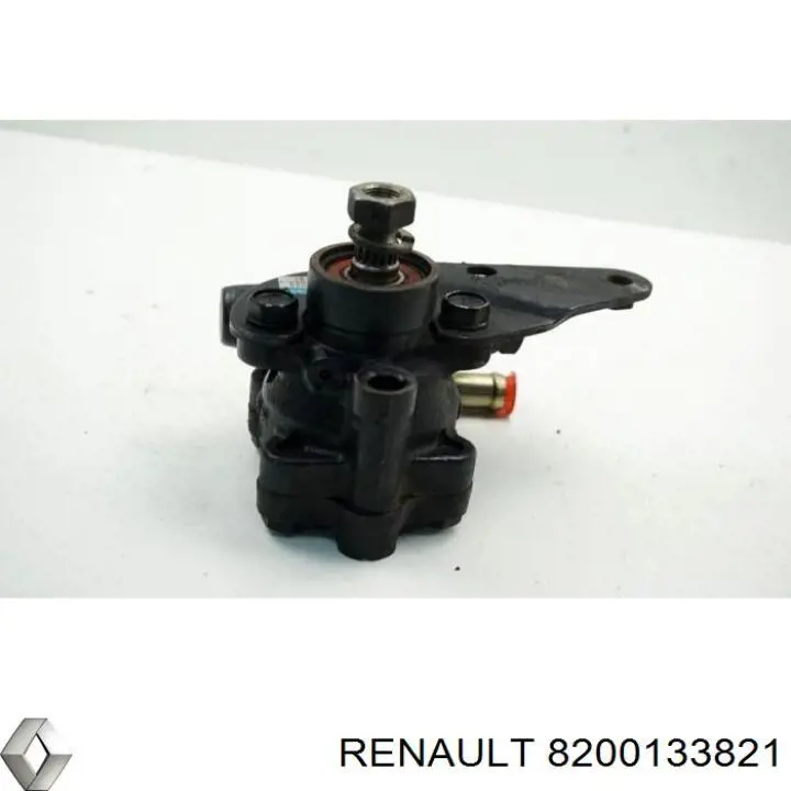 Bomba de dirección asistida  Renault (RVI) 8200133821 precio, desde 89,56 EUR